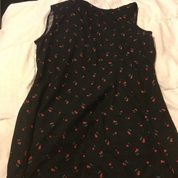 Lovely Bubbly 2X plus size cherry black tank top with scrunchie NWT - Picture 9 of 9